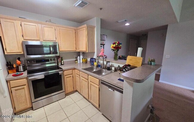 7701 Timberlin Park Blvd Unidad 837