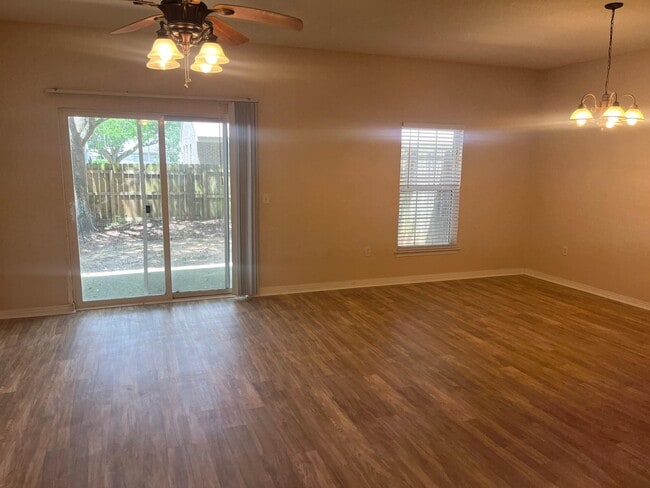 1411 Beaver Run Rd