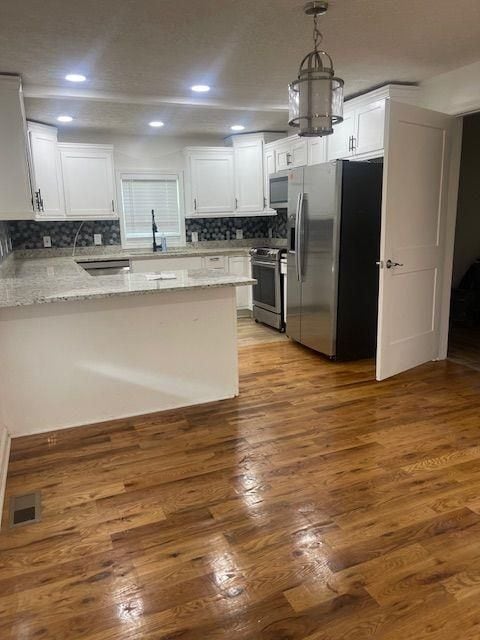 Photo - 401 E 17th St