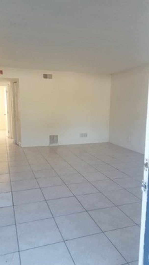 Photo - Ground floor 2 bedroom condo Unidad 105