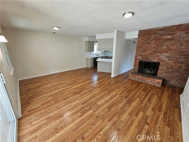 Photo - 4642 Briggs Ave