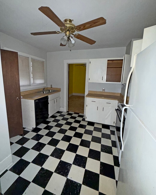 Photo - 2017 N Graceland Ave