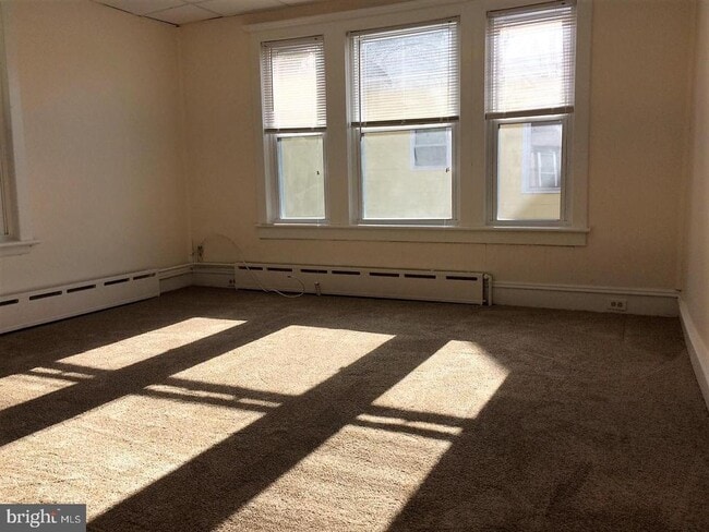 221 Wyoming Ave
