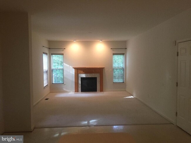 Photo - 5641 Eppes Island Pl