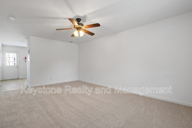 Photo - 512 Peachers Ridge Rd