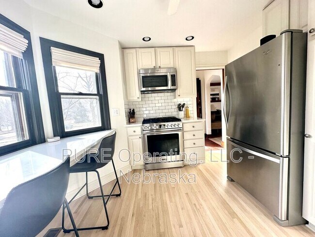 Photo - 4928 Happy Hollow Blvd