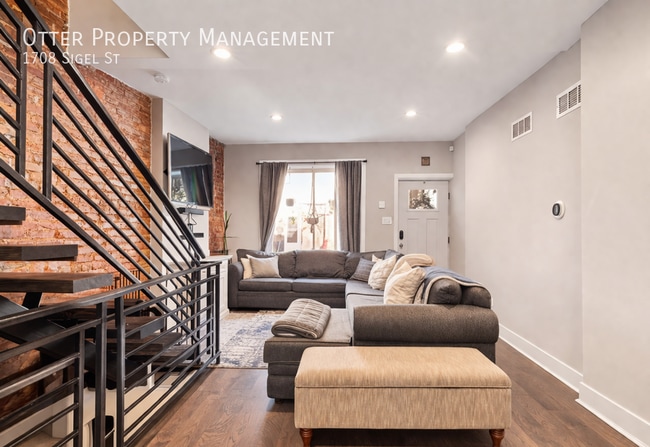 Photo - 1708 Sigel St