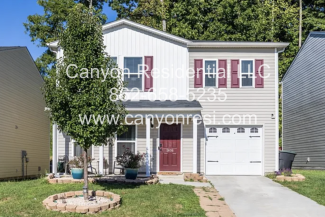 Photo - 2606 Craftsbury St House