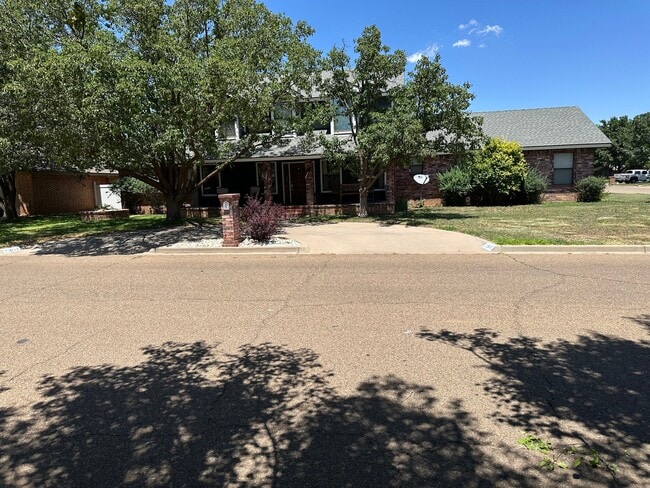 Photo - 2301 Fairway Terrace