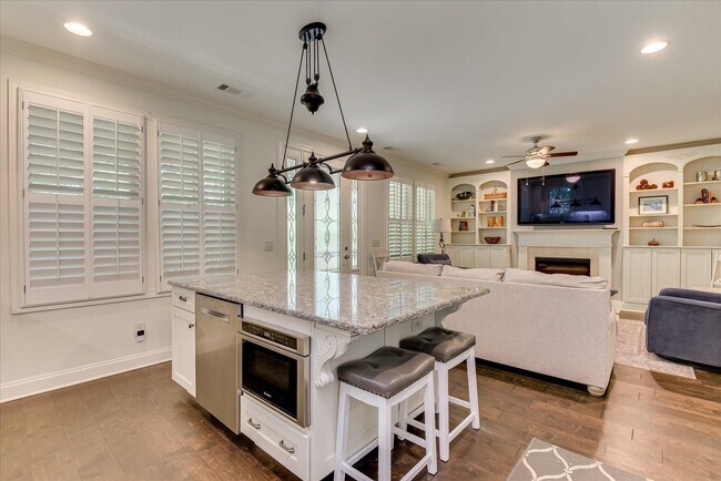 Photo - 108 Tremont Dr