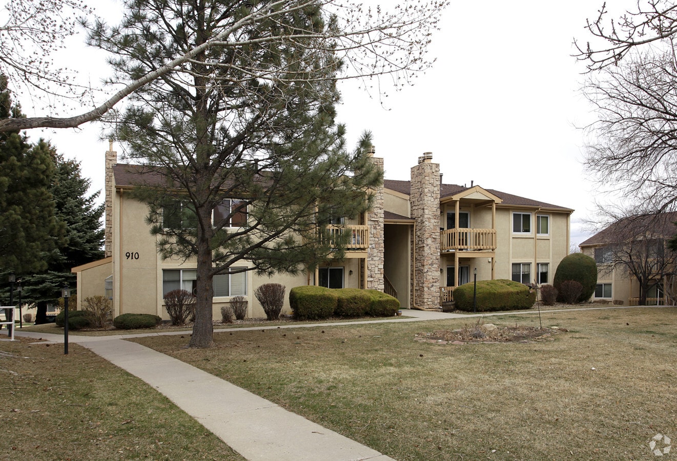 Mirage at Cheyenne Mountain Ranch - Mirage at Cheyenne Mountain Ranch Apartments