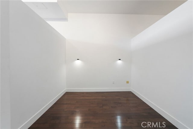 Photo - 433 Pine Ave Unidad 300