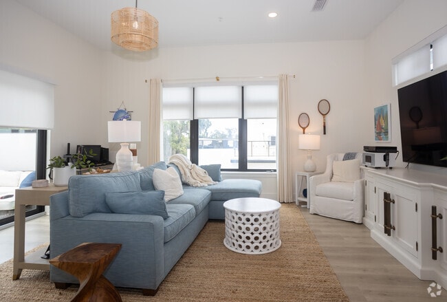 3BR, 3.5BA - 2790SF