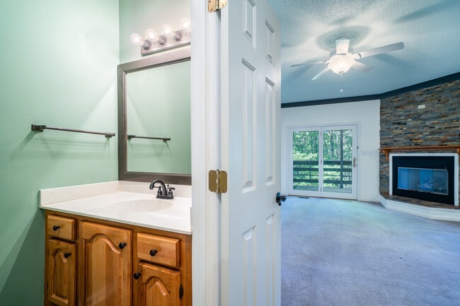 Photo - 305 Piney Mountain Dr