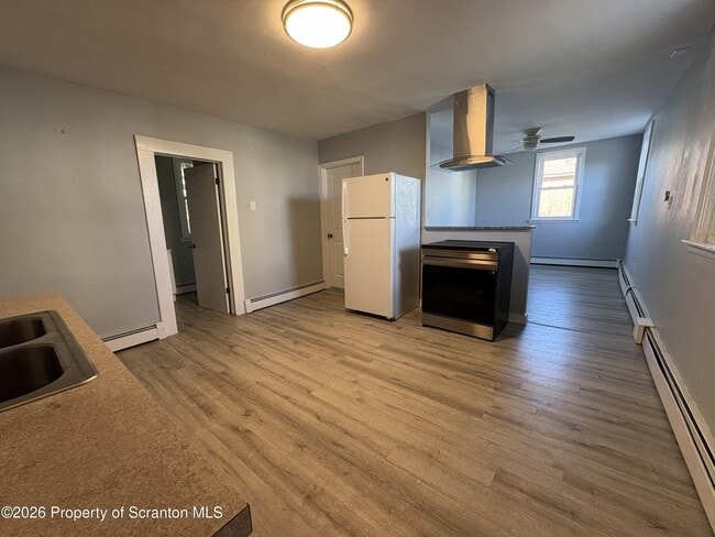 Photo - 107 Homestead St