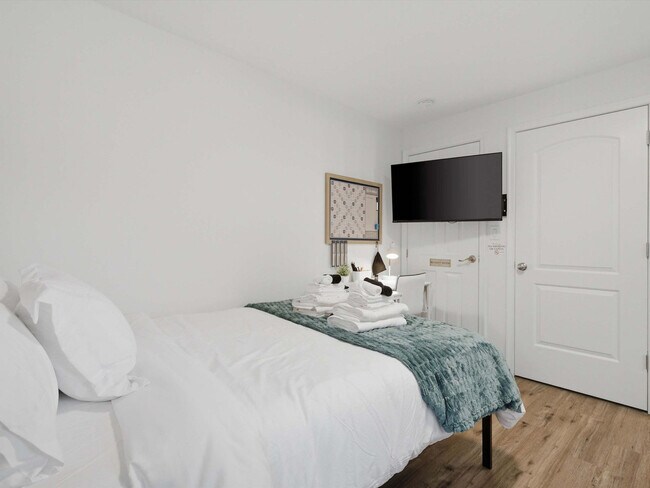 8341 Rolling Rd Unit SI ID1620558P