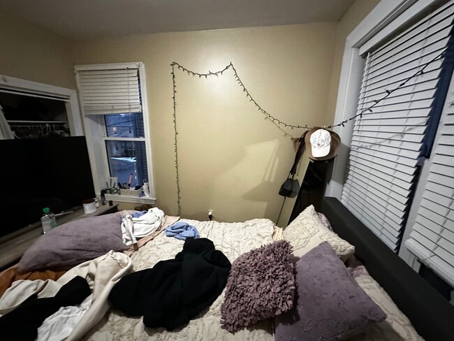 Photo - 17 Highgate St Unit 4