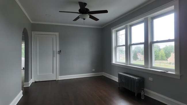 Dining Room - 7746 Tripp Ave Unit 3