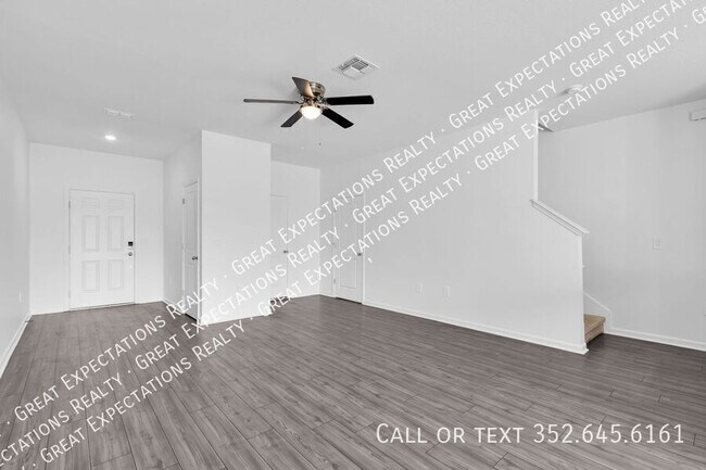Photo - 4919 SW 81st Lp