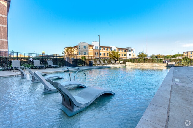 Piscina con estilo de centro turístico