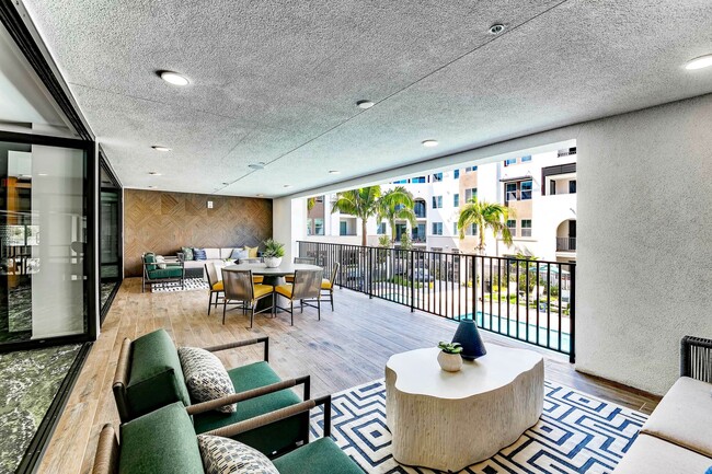 TownCenterAmenities-76LR - Enclave Town Center