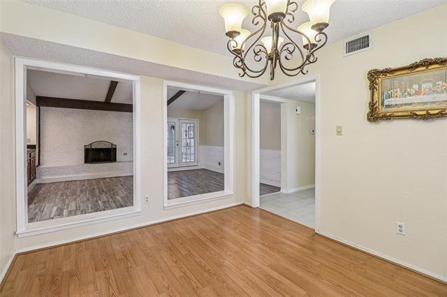 Photo - 2622 Briar Hill Dr
