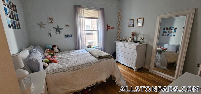 Photo - 1307 Commonwealth Ave Unit 4