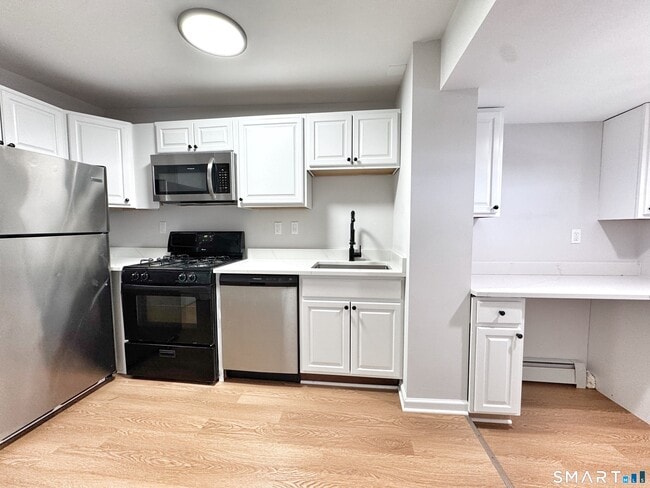 127-131 Harbor Ave Unit 5