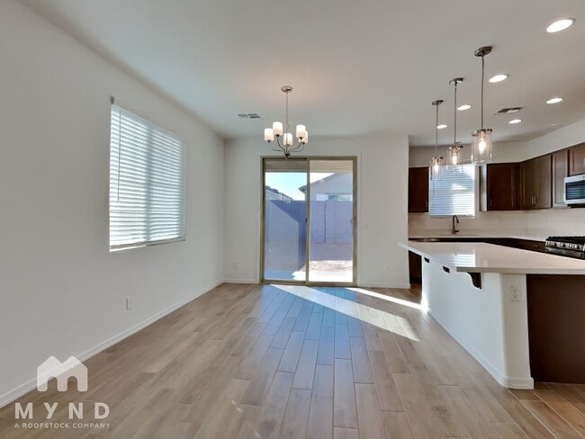 Photo - 9967 W Whitton Ave