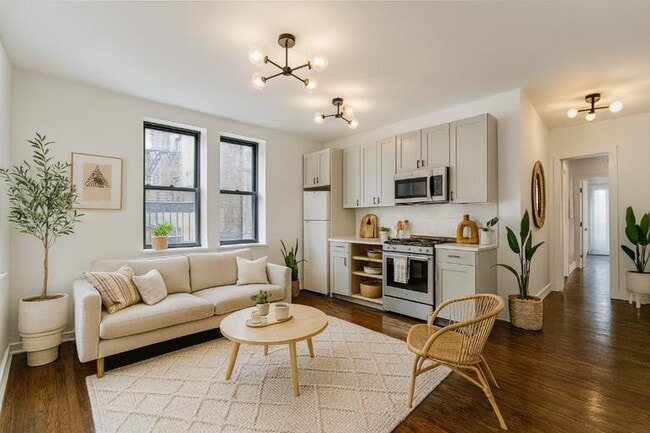 Building Photo - 195 Stanton St Rental