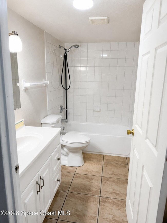 800 N Fiske Blvd Unit 102
