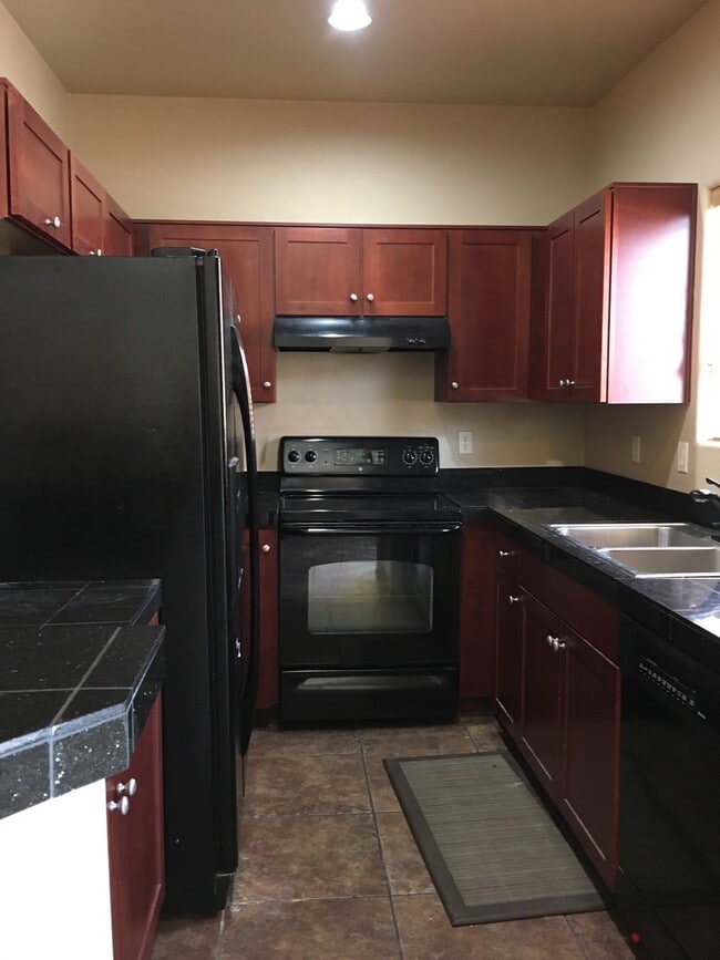 Photo - 3 Bedroom Eastside Townhome