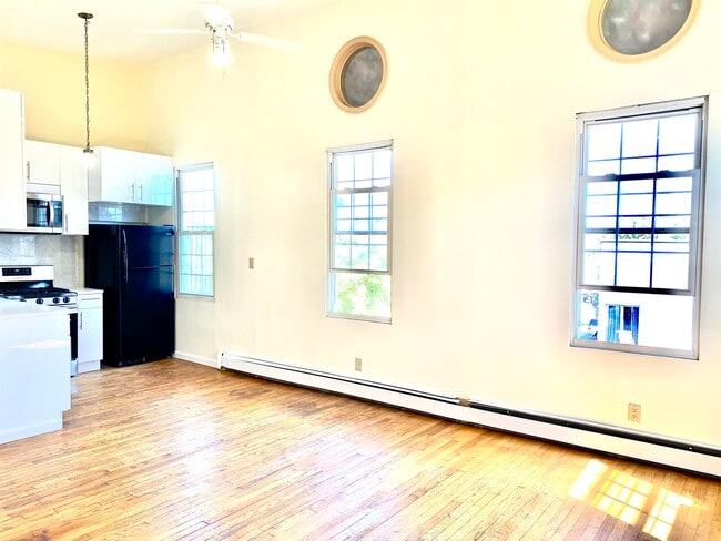 Photo - 325 Central Ave Unit 2