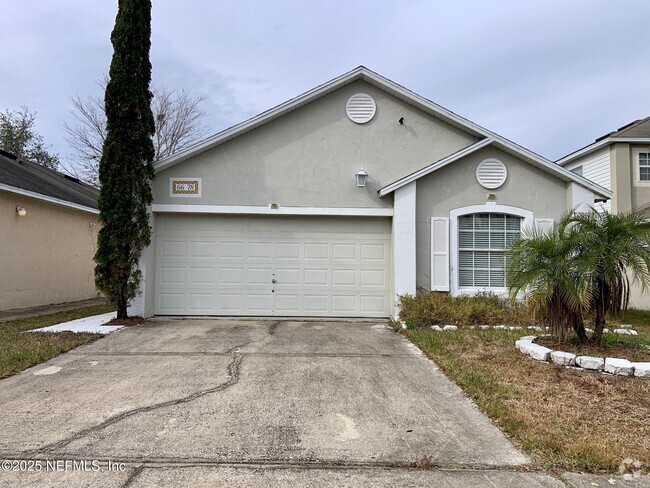 Building Photo - 6678 Gentle Oaks Dr E Rental