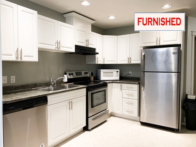 Building Photo - 8220-B-8285 85th Ave