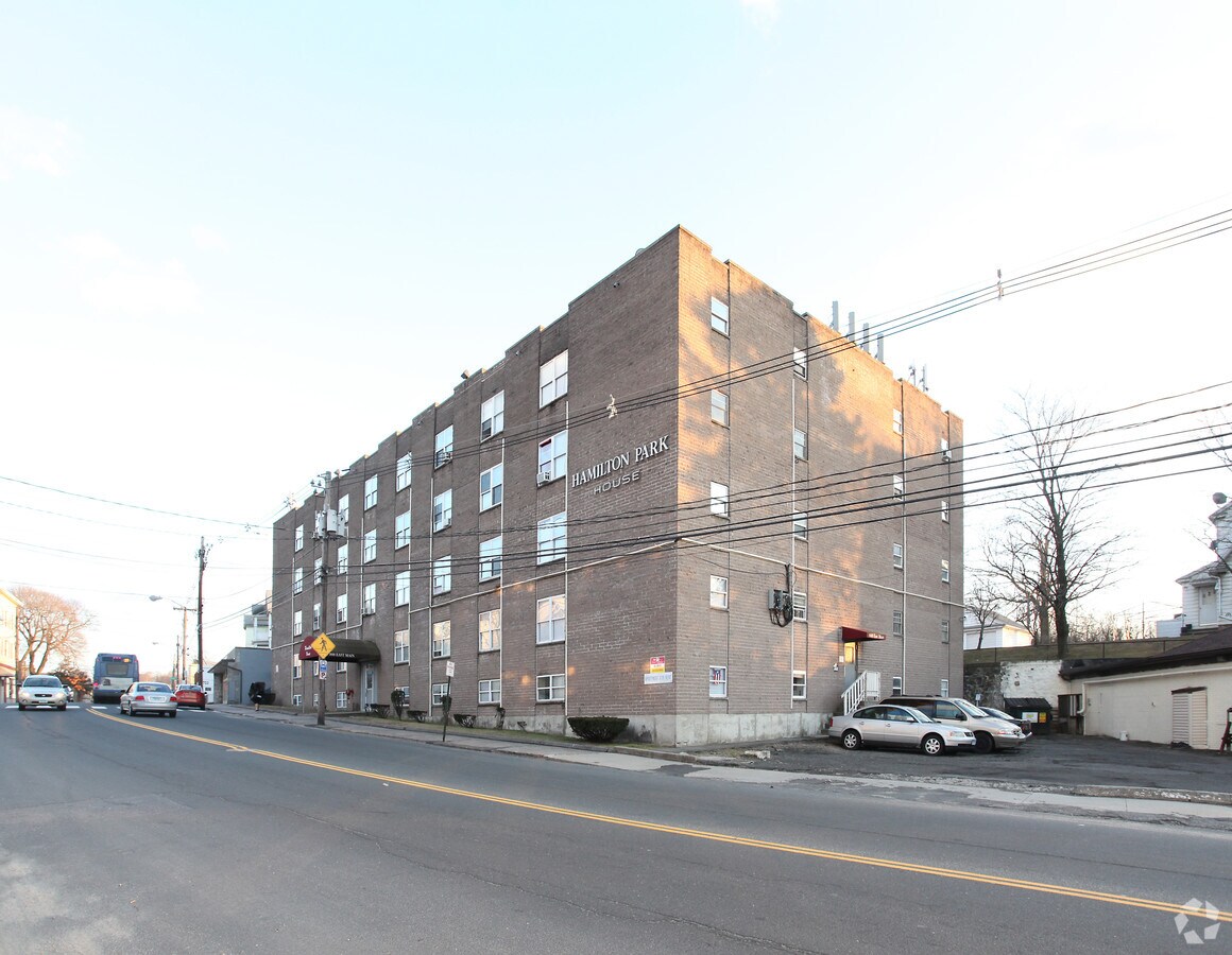 Photo - Hamilton Park Apartments