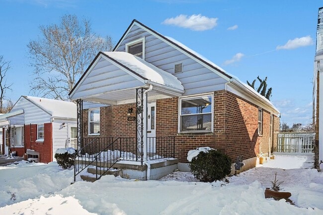 Photo - Beautiful 3 Bed 1 Bath Home