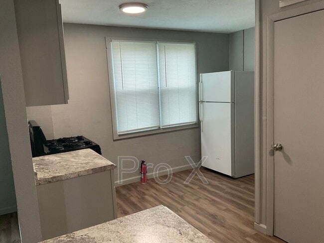 Photo - 304 E Park St Unidad Apt B