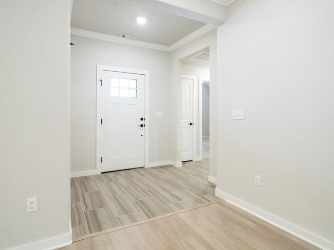 Photo - 420 Coconut Ln