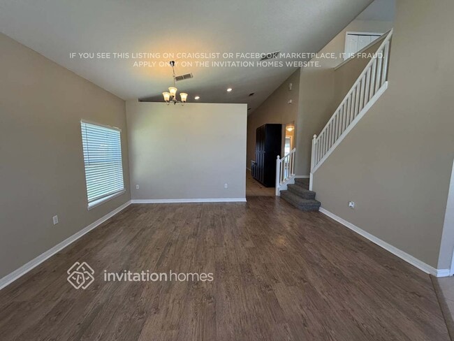 Photo - 1129 Hacienda Cir