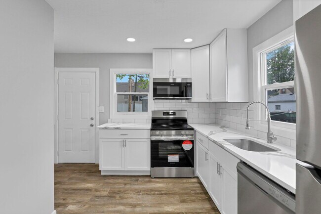 Photo - 3366 Karl Rd