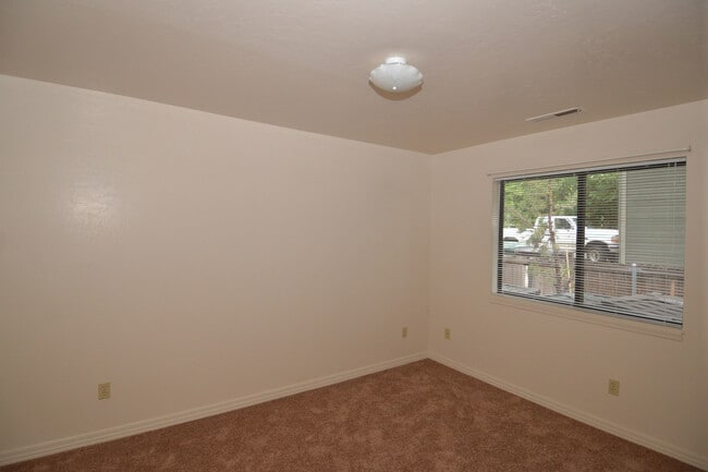 Building Photo - 1720 West St Unit A