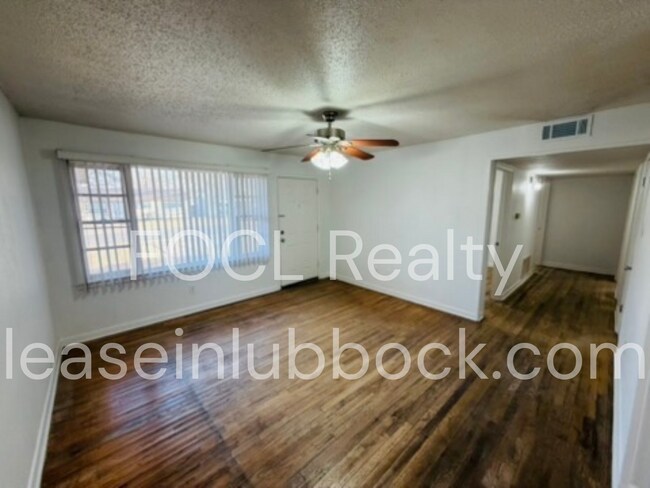 Photo - 2 bedroom + office, 1 car garage