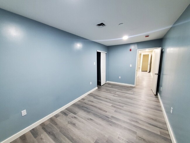 Photo - 7915 Bustleton Ave