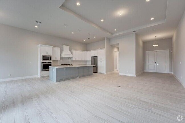 Building Photo - 12719 Nautilus Cir Rental