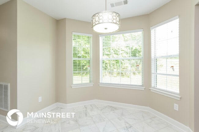 Photo - 6123 Lamp Post Pl