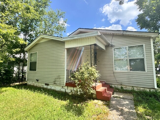 2 Bedroom Rental in SW Ardmore - 2 Bedroom Rental in SW Ardmore