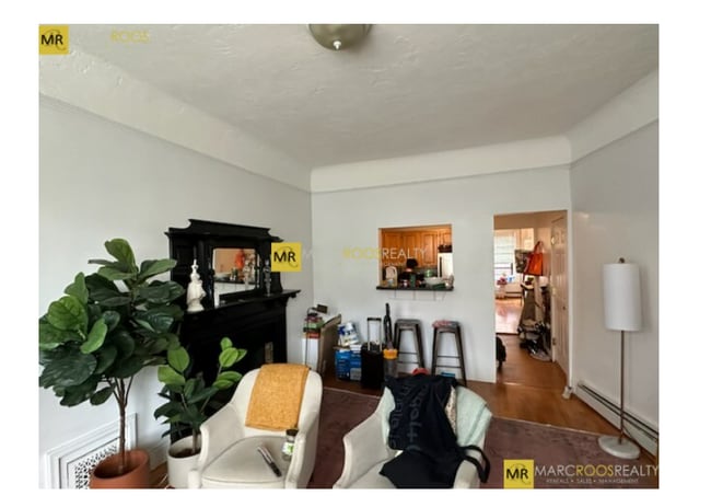 Building Photo - 585 Beacon St Rental