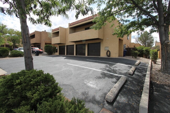 Building Photo - 11400 Prospect Ave NE Rental