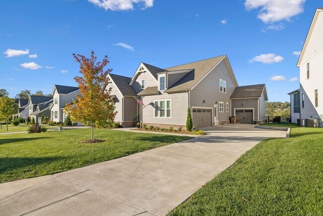 Photo - Luxurious living space *Fully furnished an...